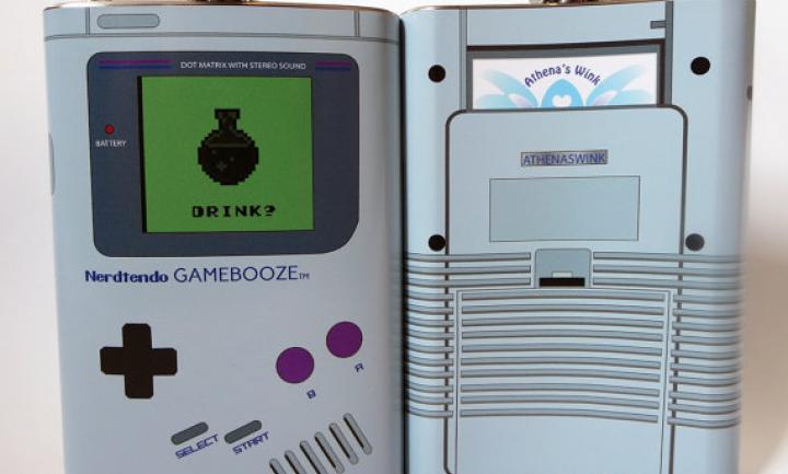 Gameboy Flask: The Nerdy Way To Drink Gameboy Flask: The Nerdy Way To Drink